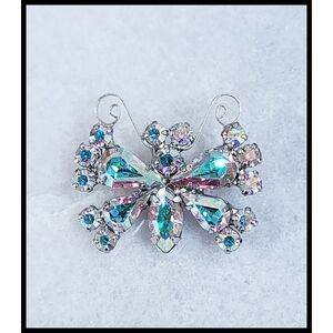 B David Clear Iridescent Rhinestone Mini Butterfly Brooch Pin Vintage Signed